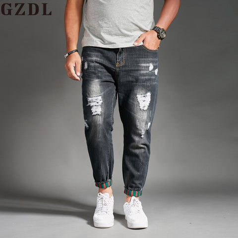 2018 New Men's Fashion Summer Thin Section Holes Jeans Stretch Korean Trend Slim Jeans Men's Casual Harlan Pants CL4656.